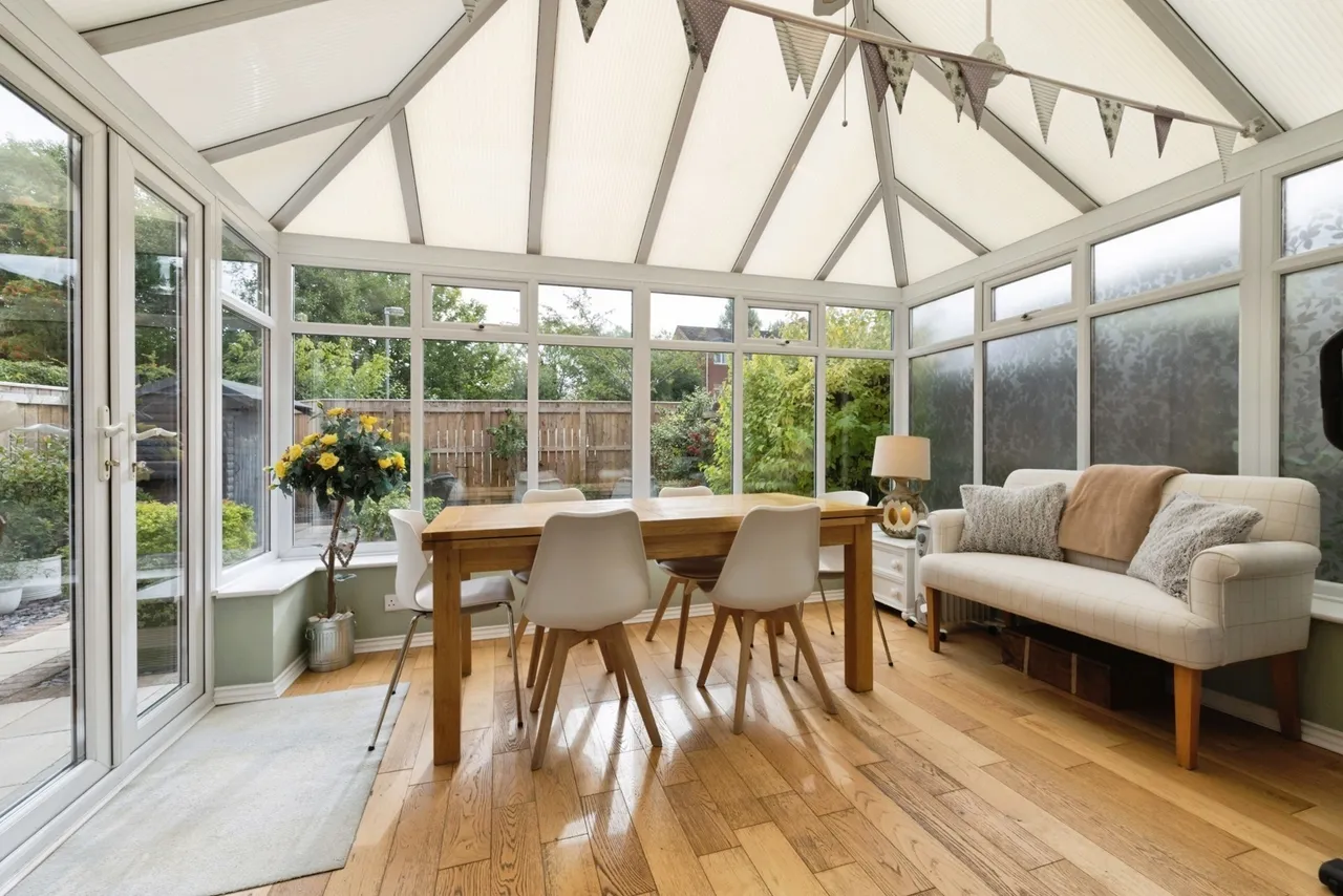 Ainderby Gardens, Northallerton, DL7, photo 4