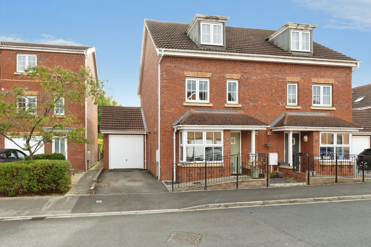4 bed house for sale, Ainderby Gardens, Northallerton, DL7