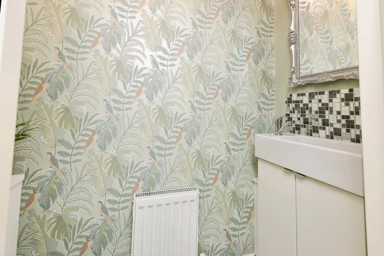 Ainderby Gardens, Northallerton, DL7, photo 11