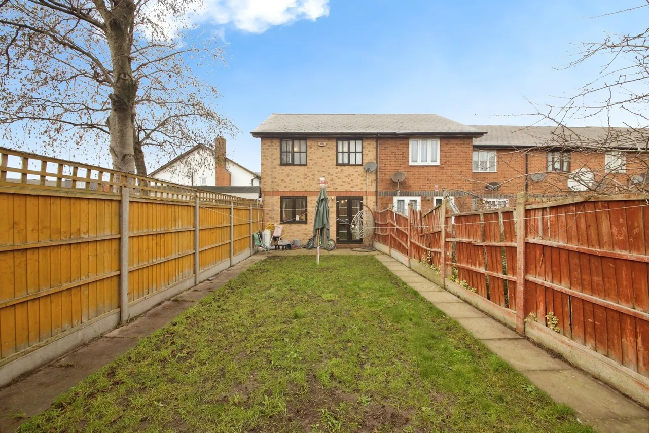 Jasmine Close, Ilford, IG1, photo 2