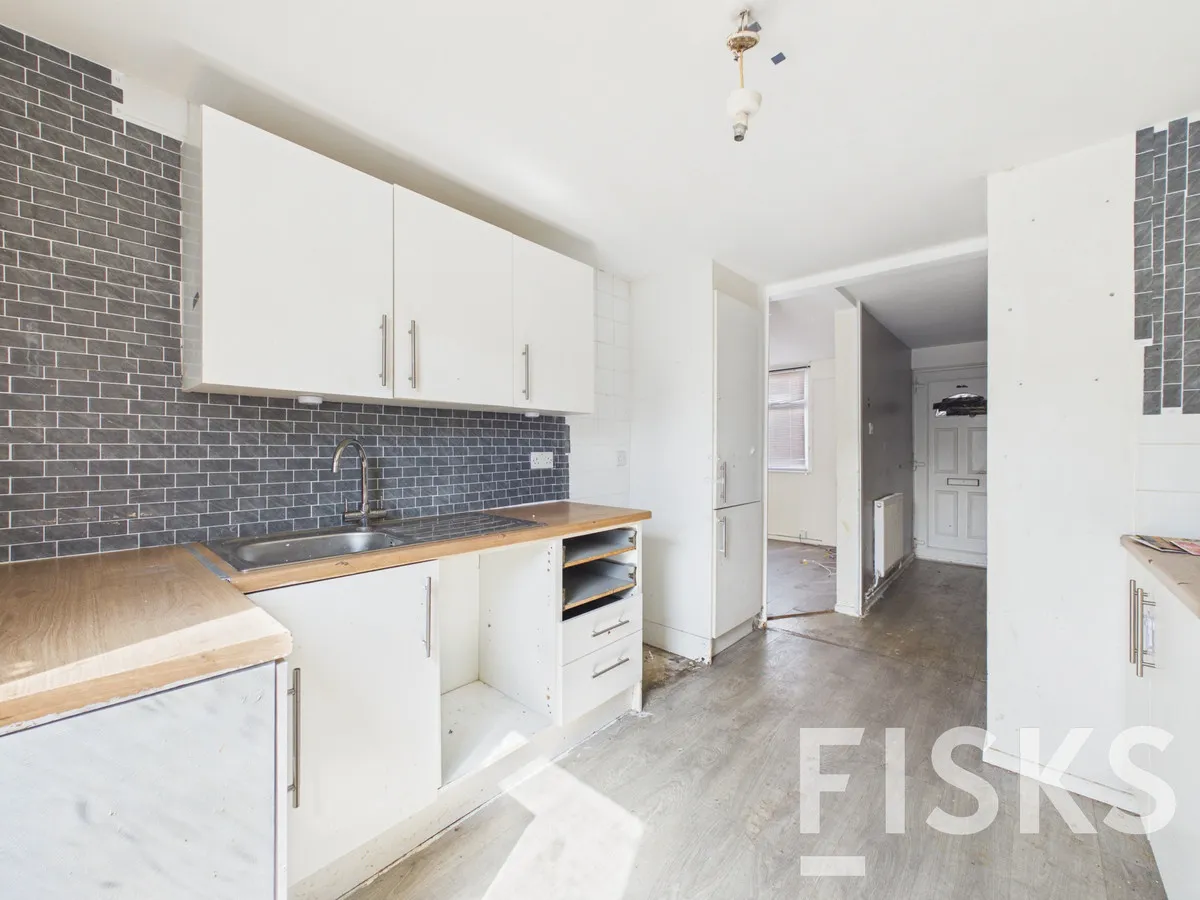 Second Avenue, Canvey Island, SS8, photo 8