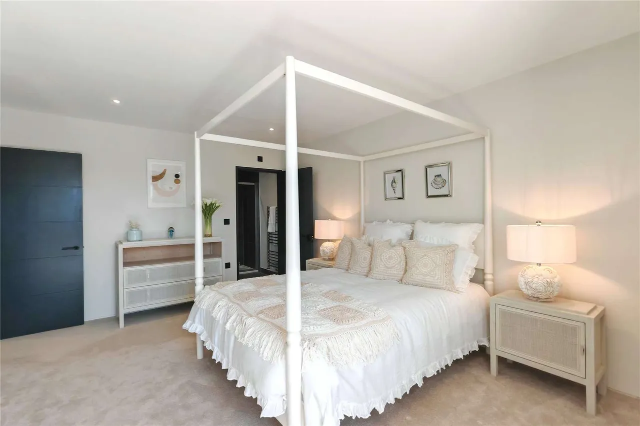 Seabrook Road, Hythe, Kent, CT21 5FL, photo 6