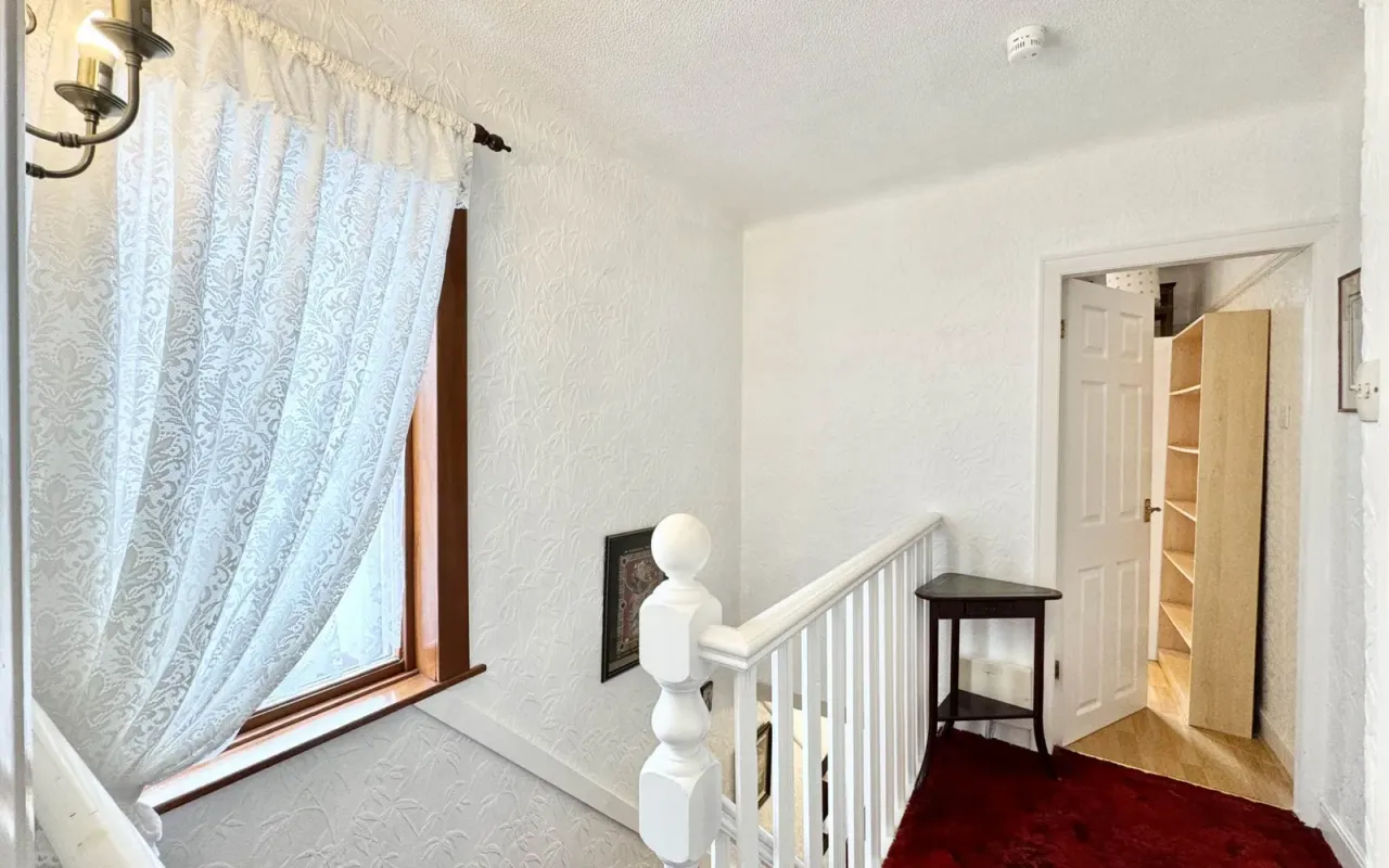 Woodlands Road, Haresfinch, photo 14