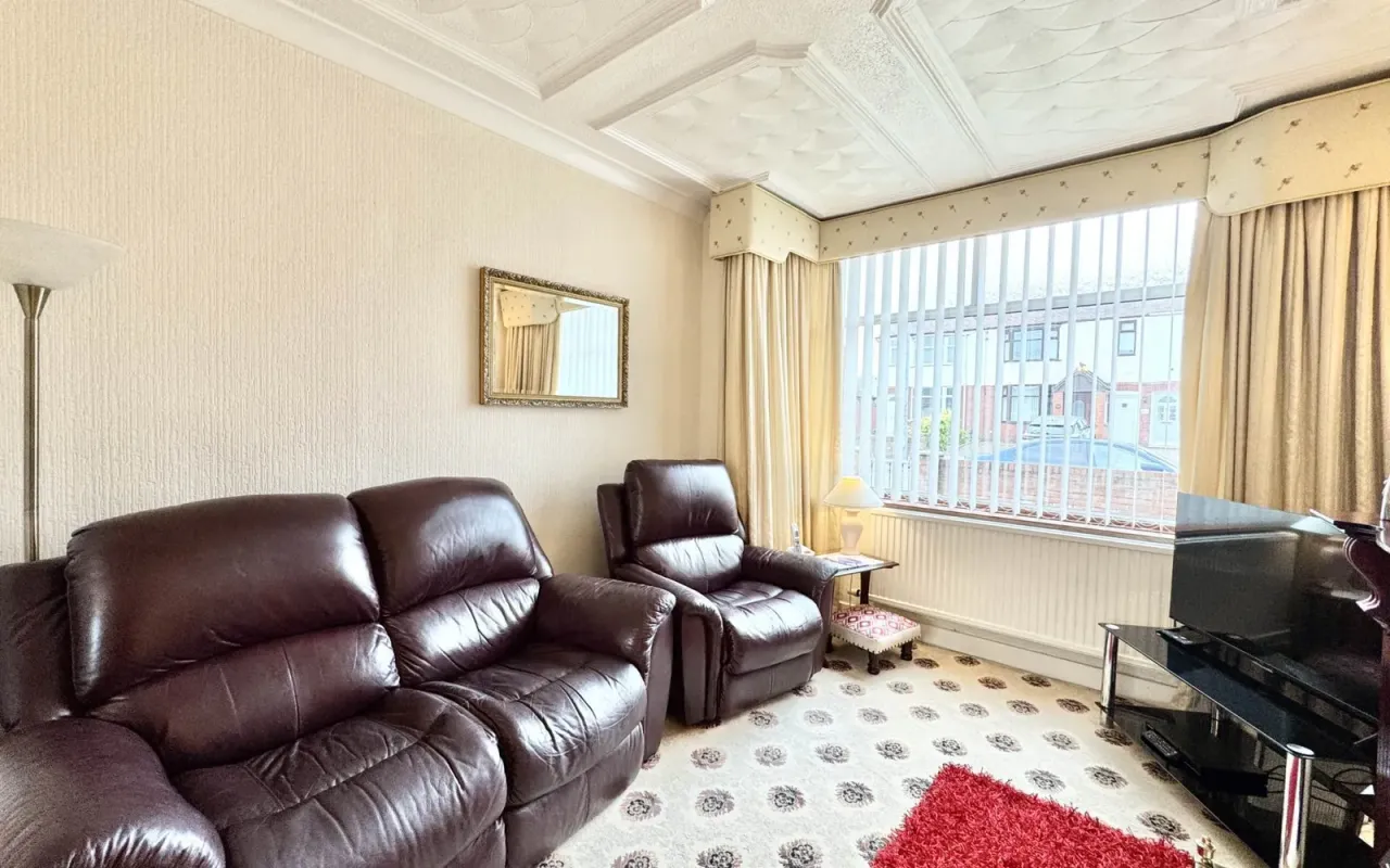 Woodlands Road, Haresfinch, photo 8