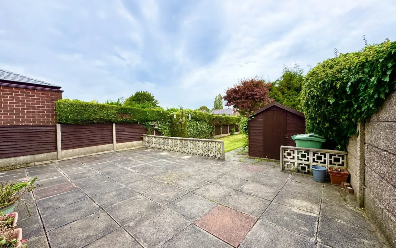 Woodlands Road, Haresfinch, photo 23