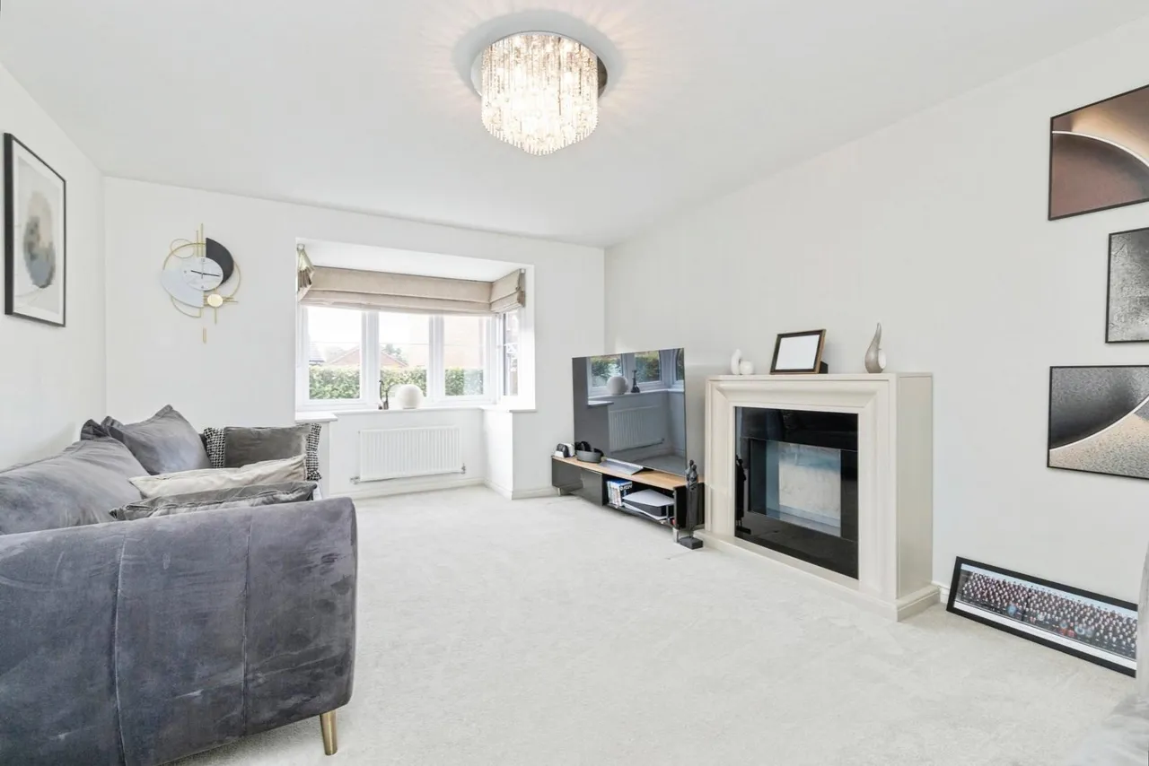Sumburgh Close, Eaglescliffe, TS16, photo 4