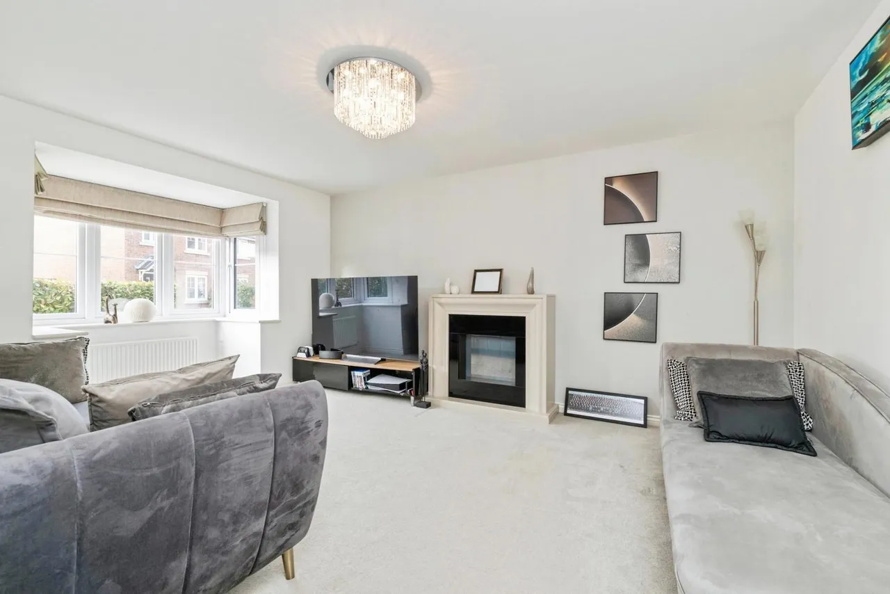 Sumburgh Close, Eaglescliffe, TS16, photo 3
