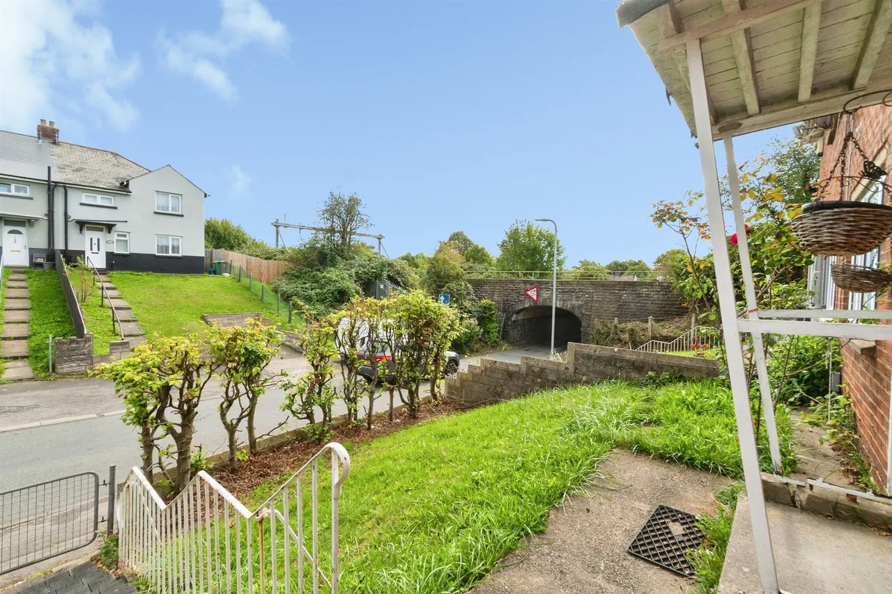 Mynachdy Road, Cardiff, CF14, photo 2