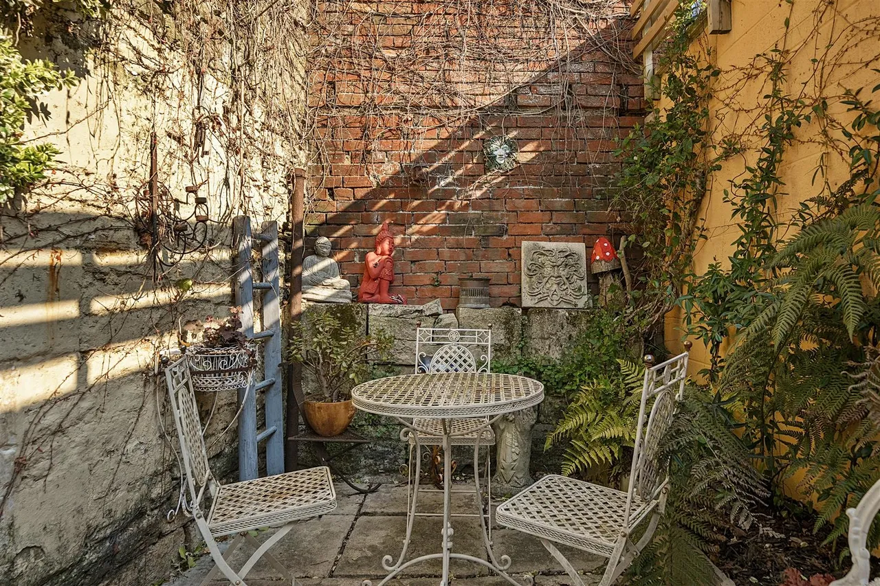 King Street, Melksham, SN12, photo 19