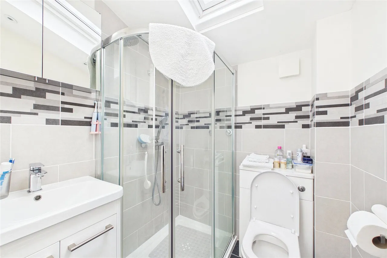 Woodend Road, Deepcut, GU16, photo 26