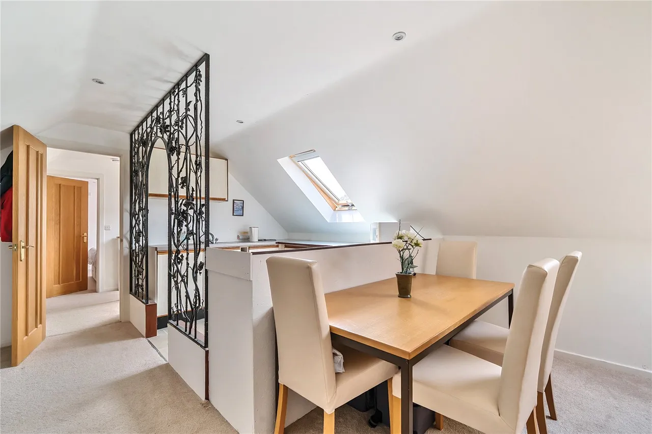 Wayside Road, St. Leonards, Ringwood, Dorset, BH24 2SJ, photo 16