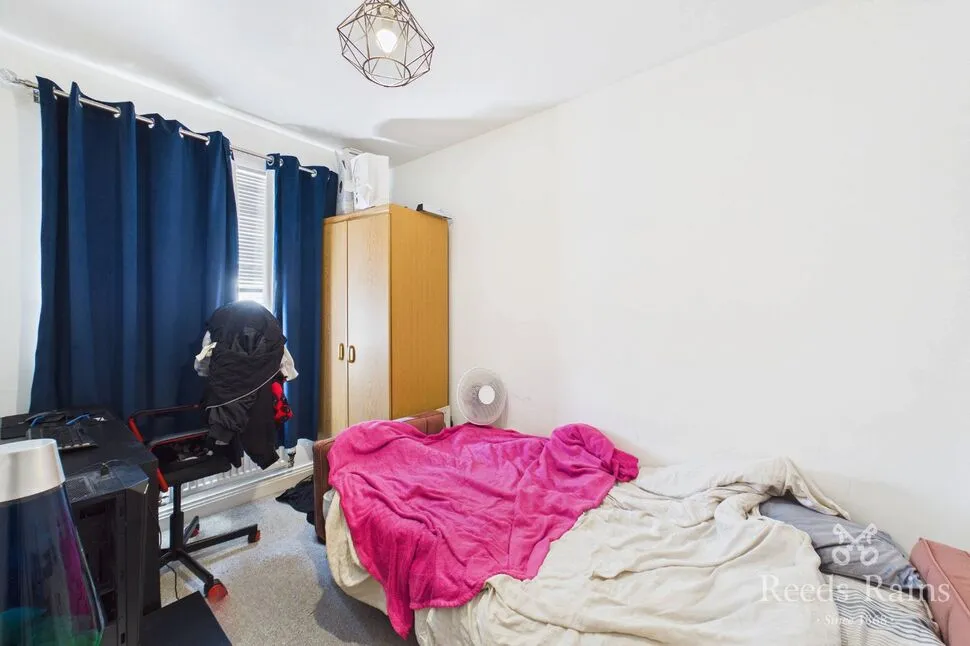 Cardwell Close, FY4, photo 10