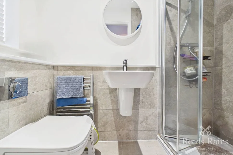 Cardwell Close, FY4, photo 9