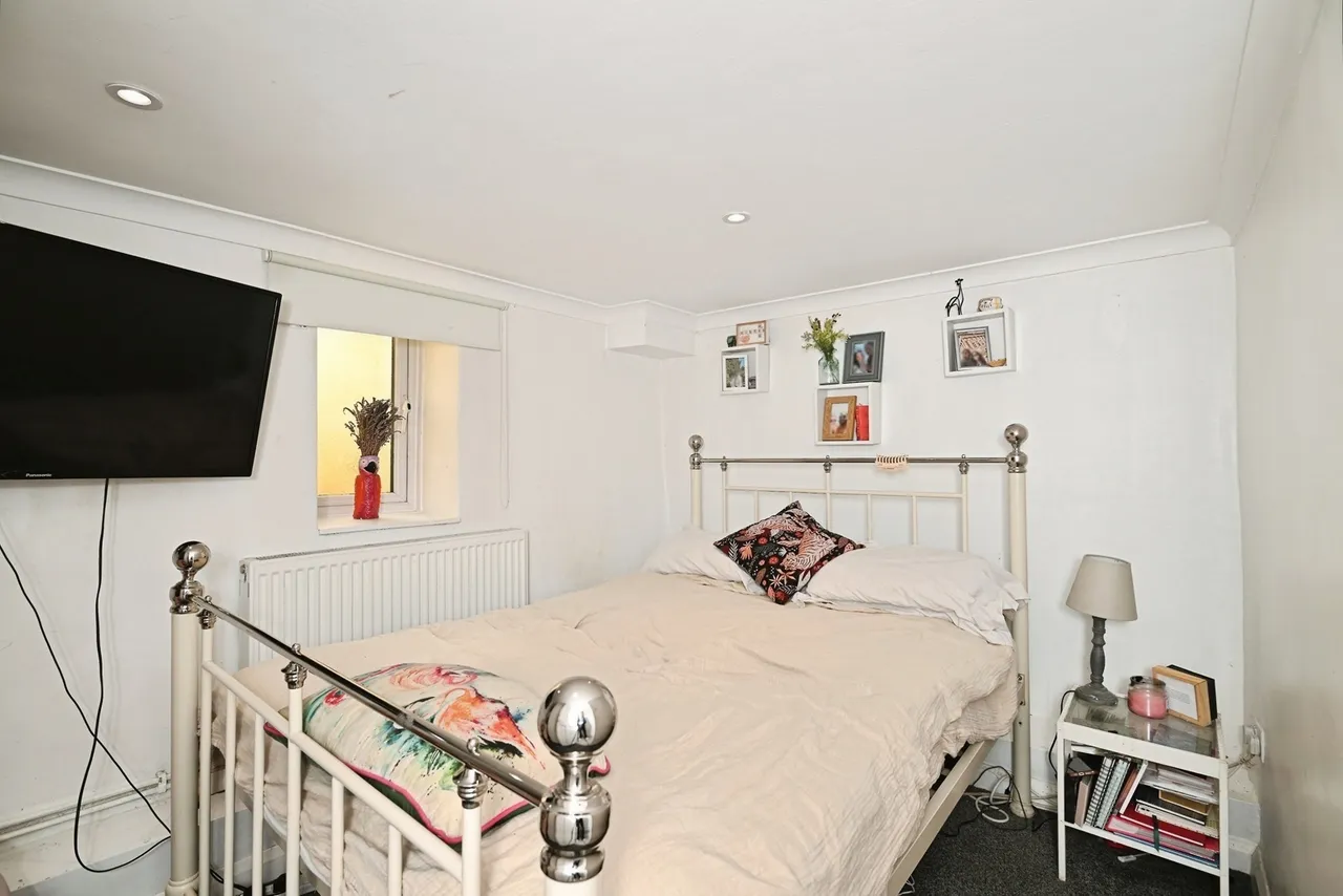 Upper Fant Road, MAIDSTONE, Kent, ME16, photo 6