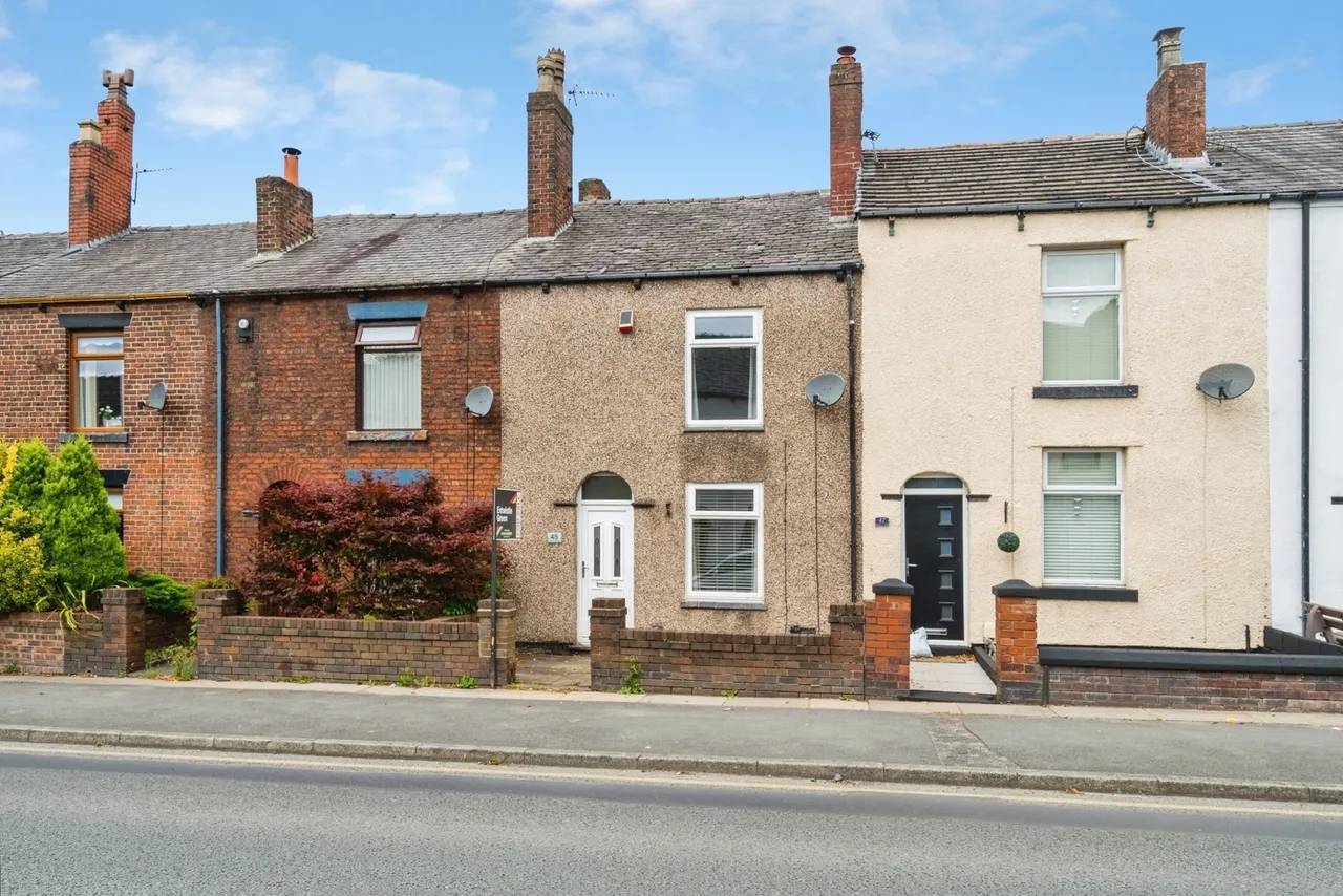 2 bed house for sale, Church Street, Bolton, BL5