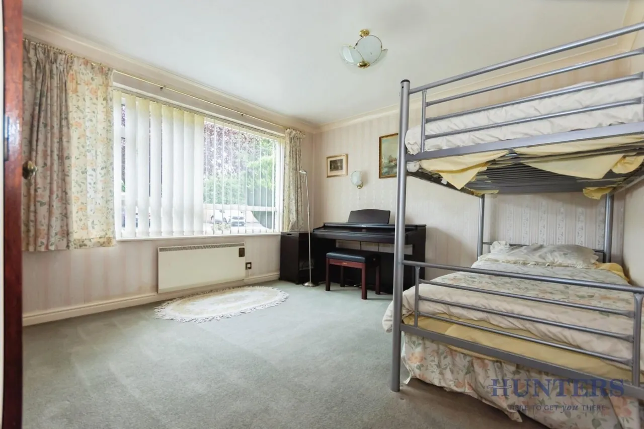 Albany Gardens, Solihull, B91, photo 14
