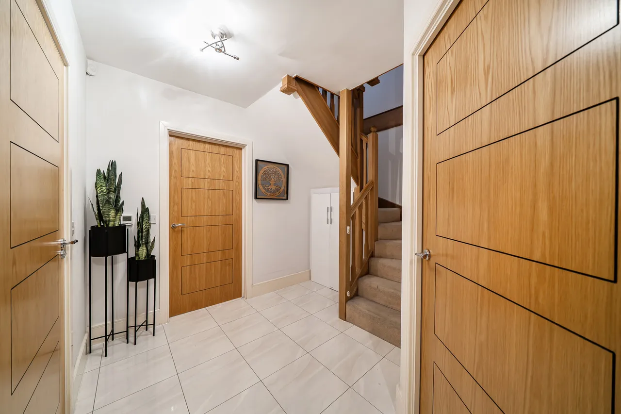 Blagrove Crescent, Ruislip, HA4, photo 6