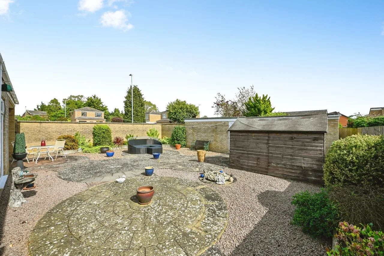 Hickling, Hoveton Close, King's Lynn, Norfolk, PE30, photo 13