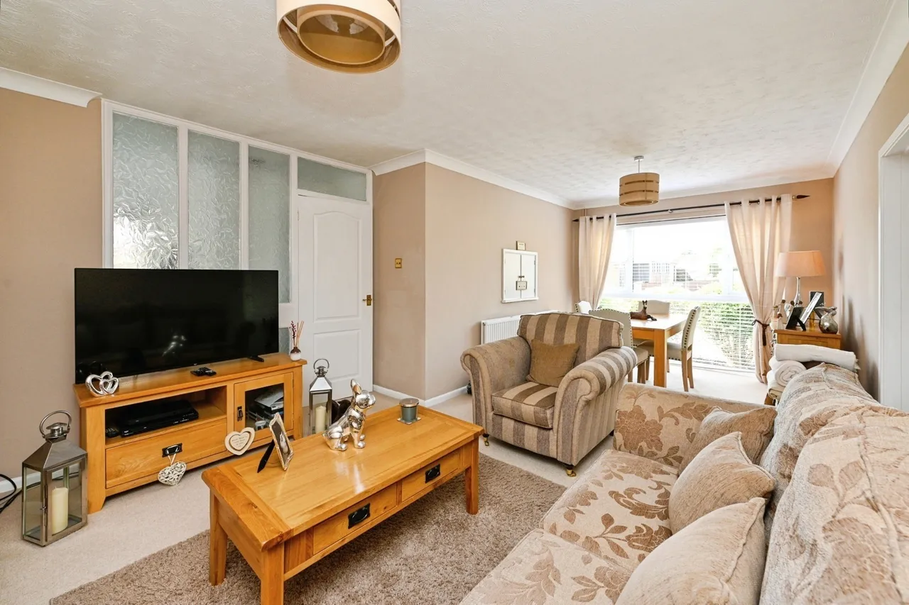 Hickling, Hoveton Close, King's Lynn, Norfolk, PE30, photo 3