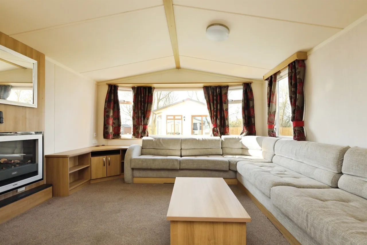 Manor House, Church Laneham, Retford, photo 6