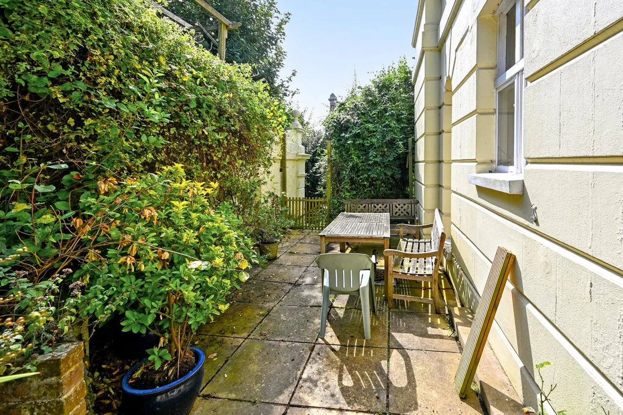 Baldslow Road, Hastings, photo 17