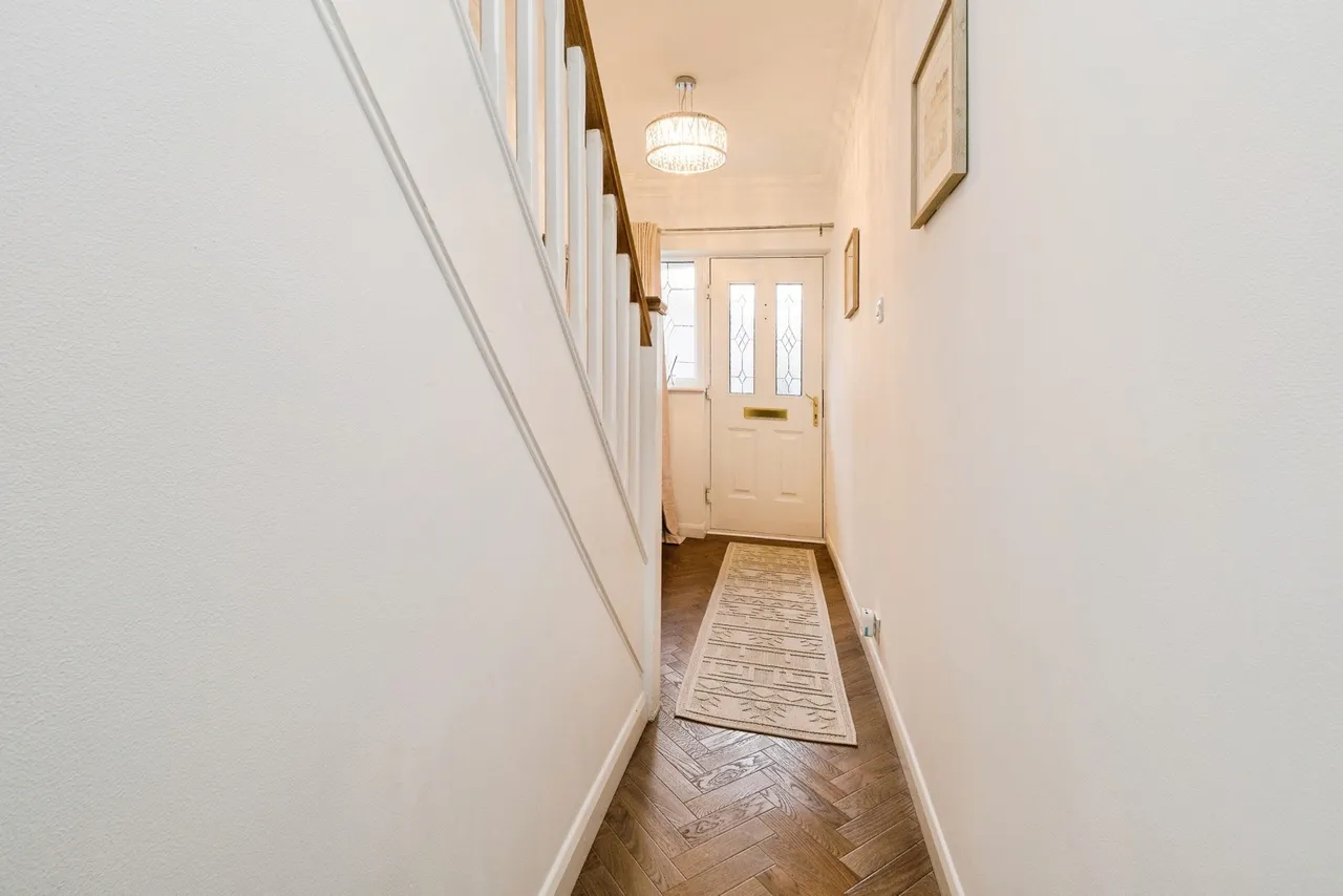 Hillcrest Road, Hornchurch, RM11, photo 24