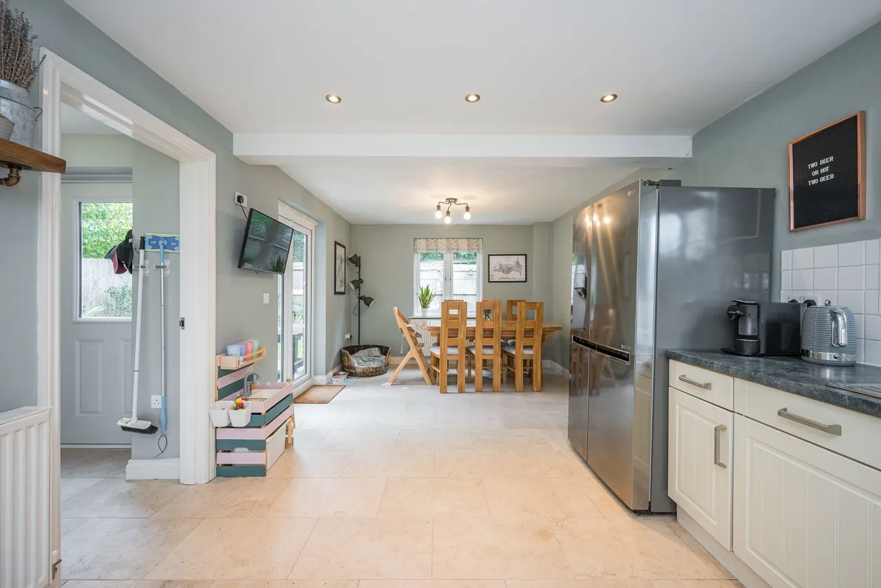 Crawshay Close, Llanfoist, photo 4