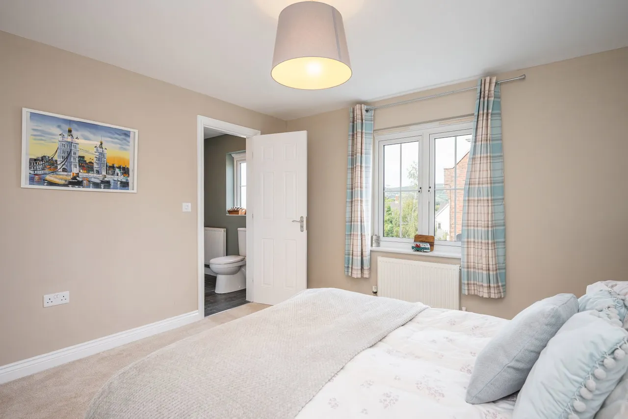 Crawshay Close, Llanfoist, photo 23