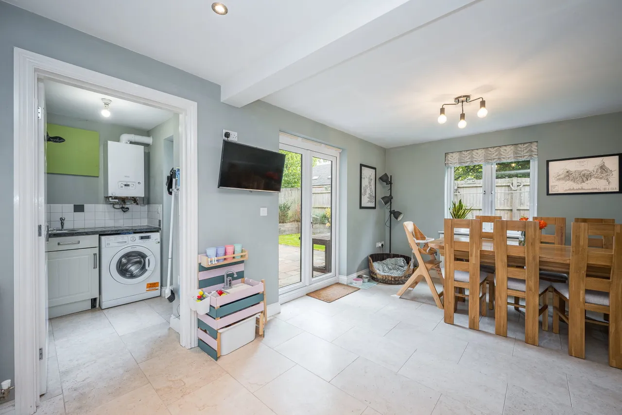 Crawshay Close, Llanfoist, photo 15