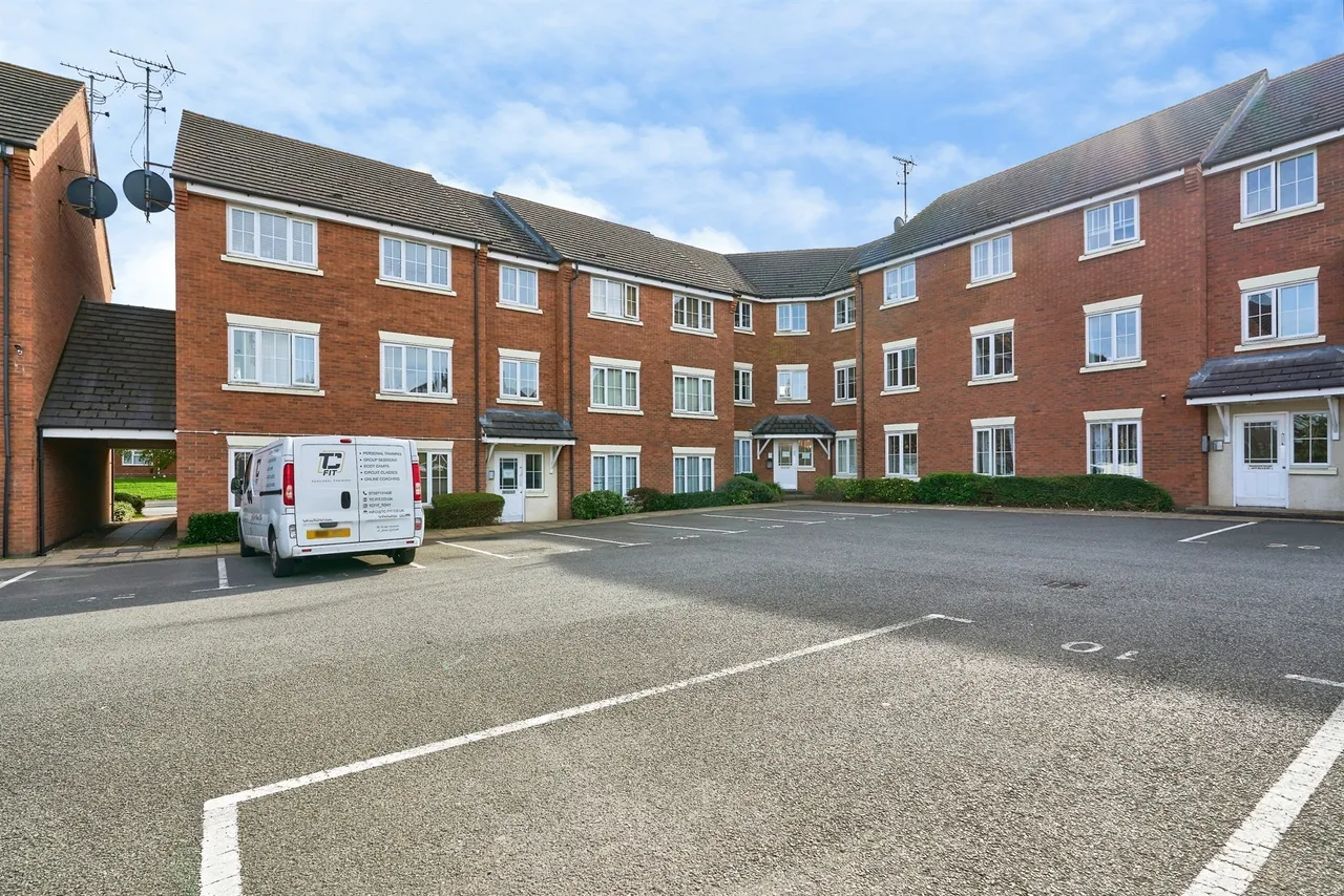 Gough Drive, Tipton, DY4, photo 2