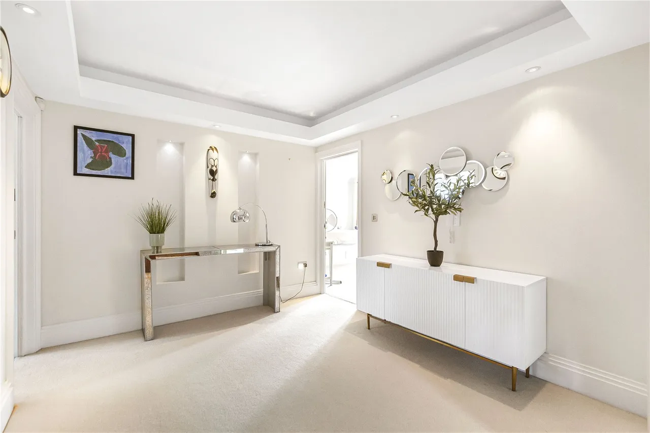 Chenies Place, Barnet Road, Arkley, EN5 3BH, photo 9