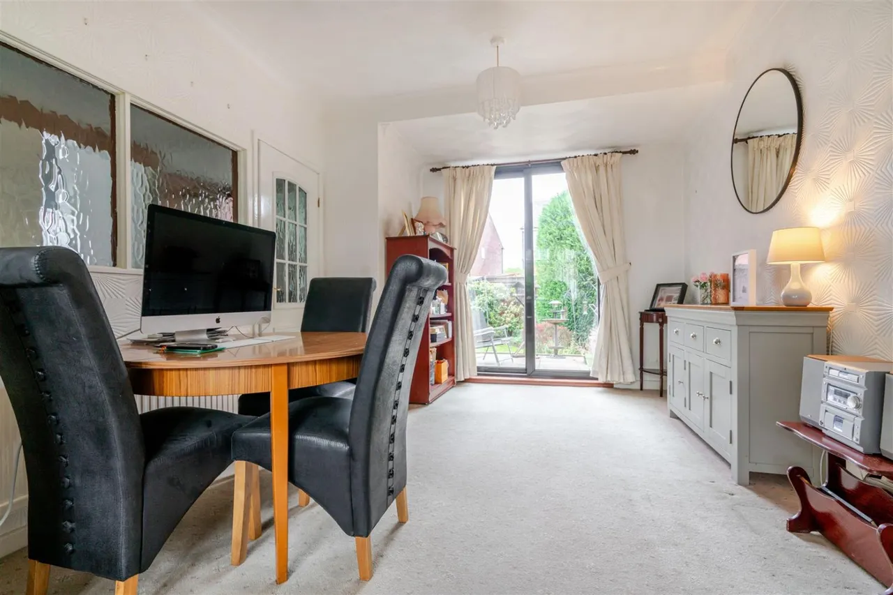 Entwistle Grove, Leigh, WN7, photo 6