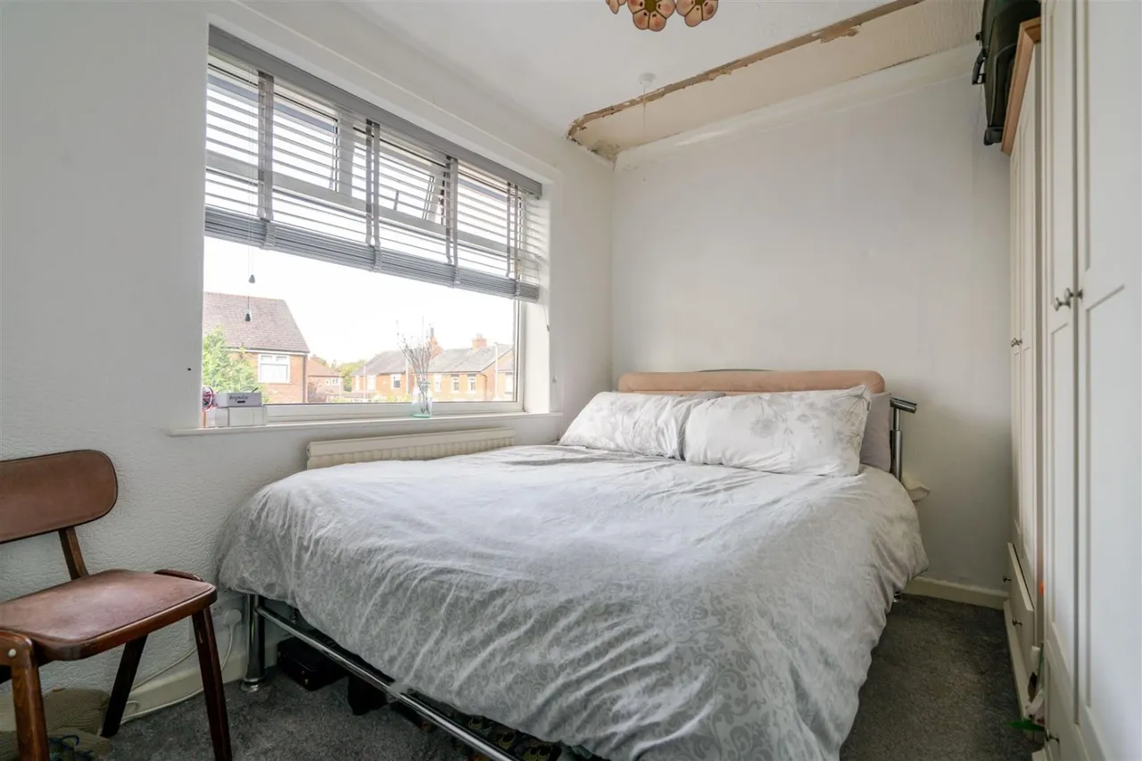 Entwistle Grove, Leigh, WN7, photo 17