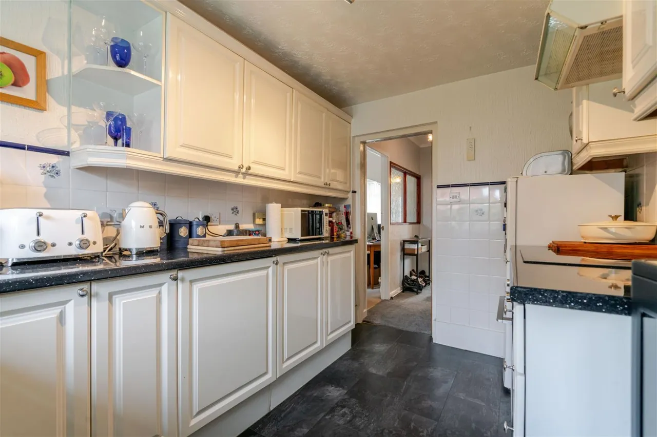 Entwistle Grove, Leigh, WN7, photo 9