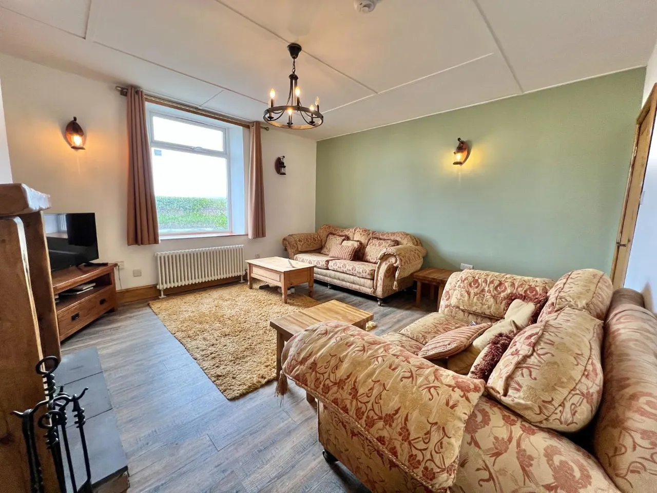 Salmon Hall Cottages, Howden Le Wear, DL15, photo 5