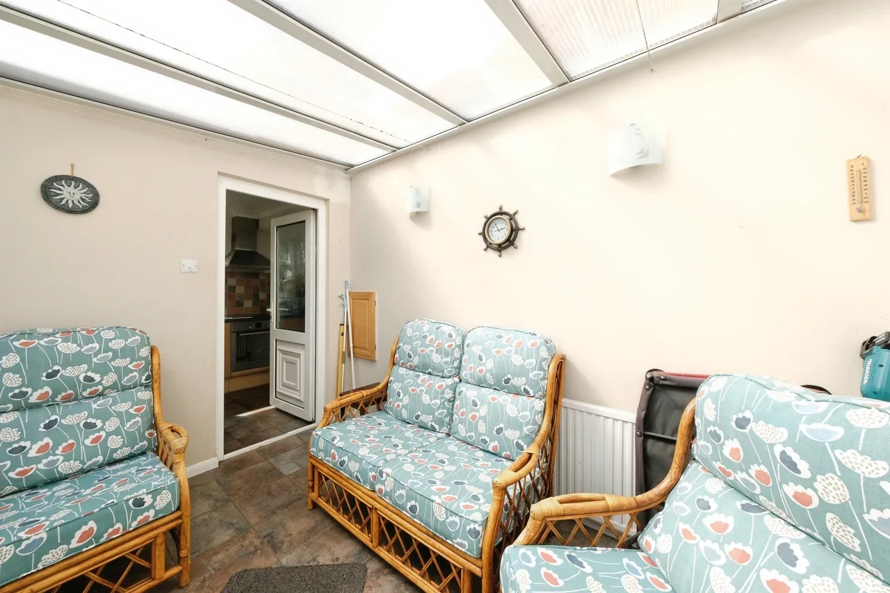 Rose Hill Court, Bolsover, S44, photo 10