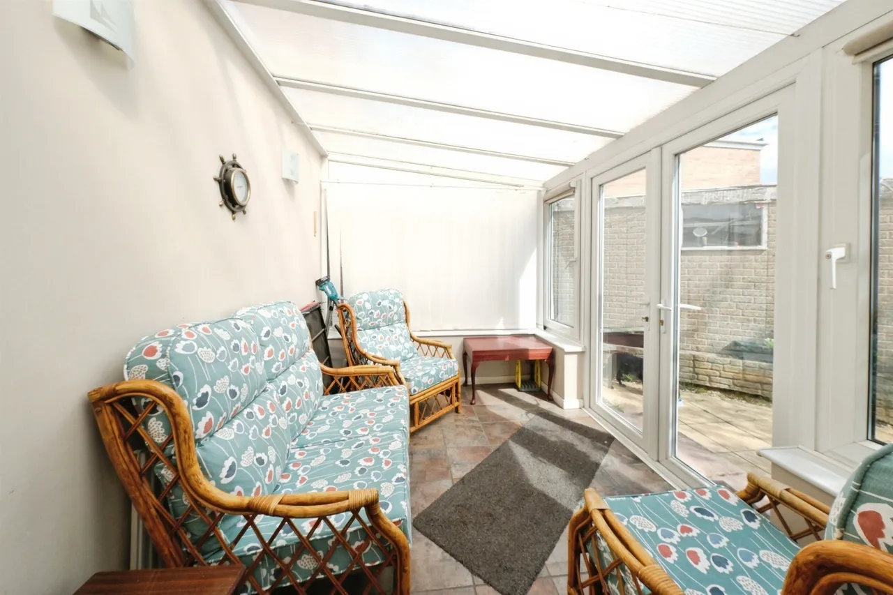 Rose Hill Court, Bolsover, S44, photo 9