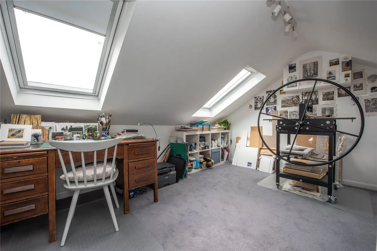 Wathen Road, Dorking, RH4, photo 16