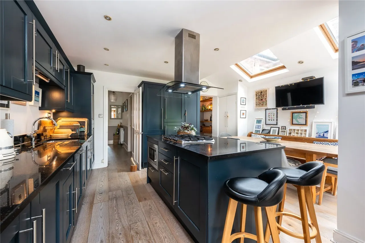 Wathen Road, Dorking, RH4, photo 6