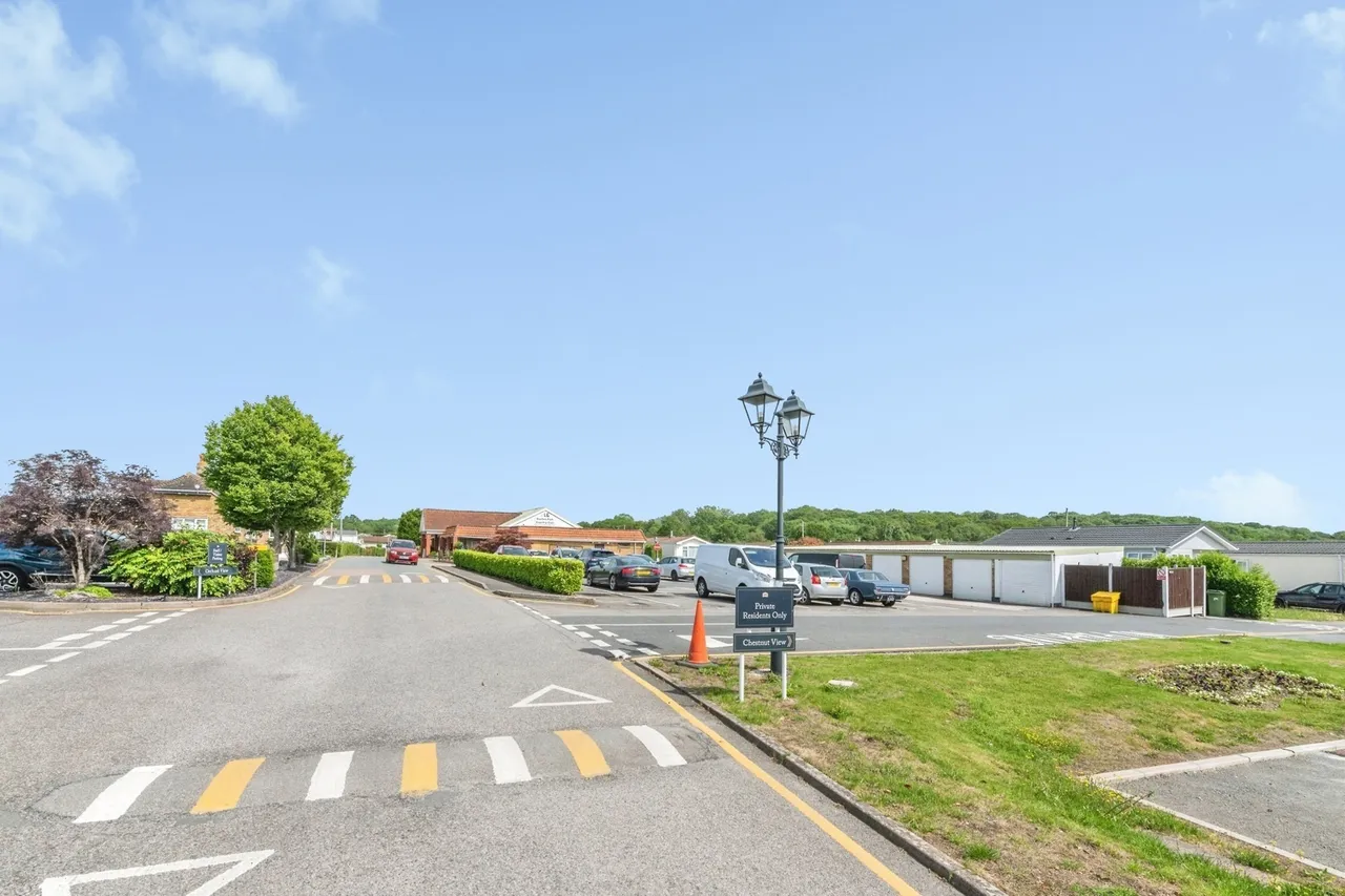 Dunton Mobile Home Park, Lower Dunton Road, Dunton, Brentwood, CM13, photo 12