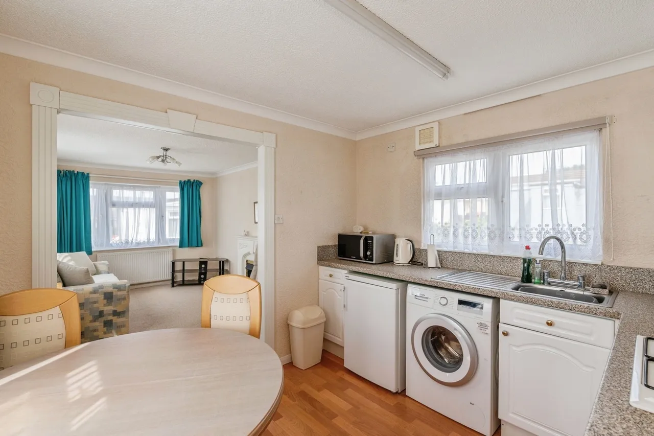 Dunton Mobile Home Park, Lower Dunton Road, Dunton, Brentwood, CM13, photo 14