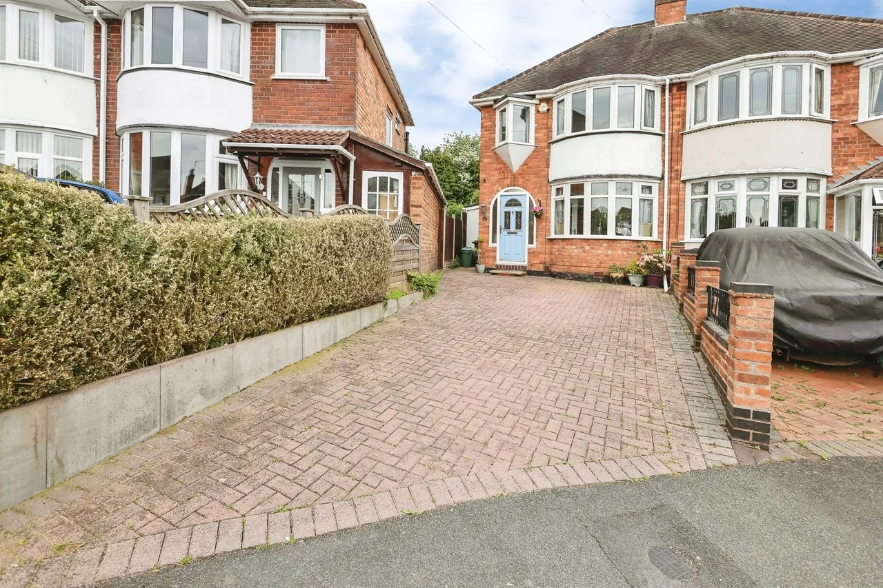 3 bed house for sale, Leavesden Grove, Birmingham, B26