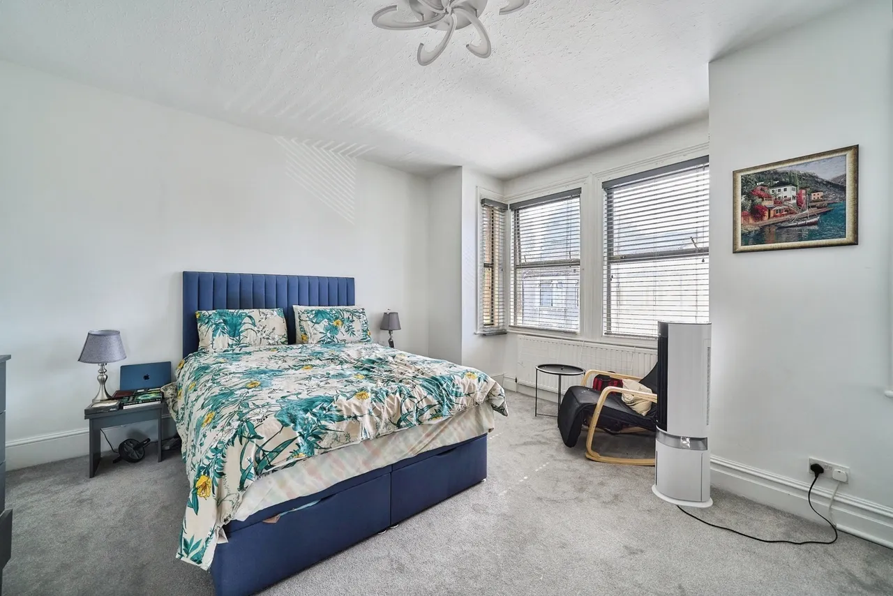 Selsdon Road, London, E13, photo 14