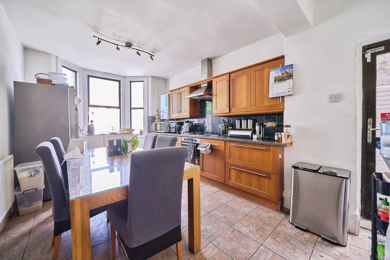 Selsdon Road, London, E13, photo 7