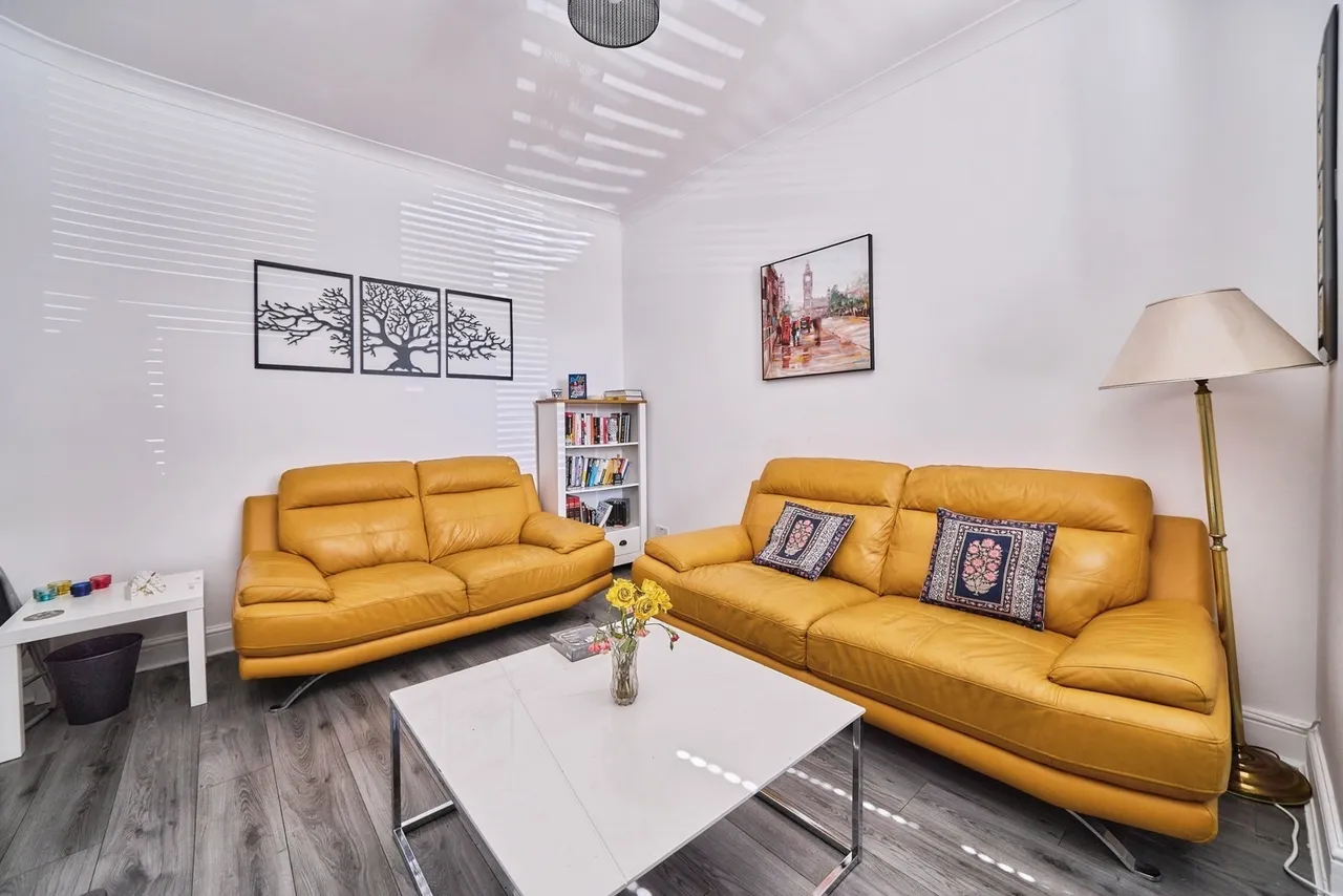 Selsdon Road, London, E13, photo 5