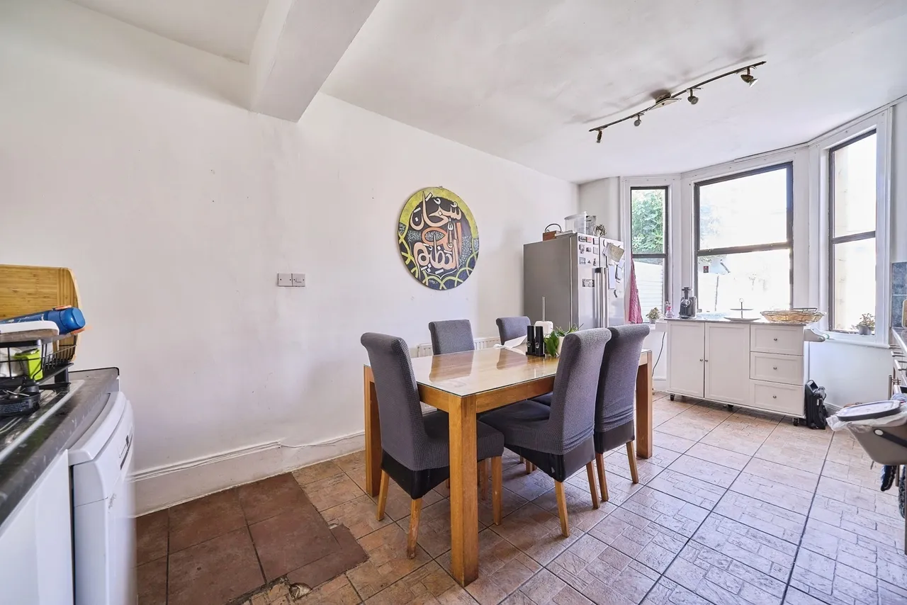 Selsdon Road, London, E13, photo 8