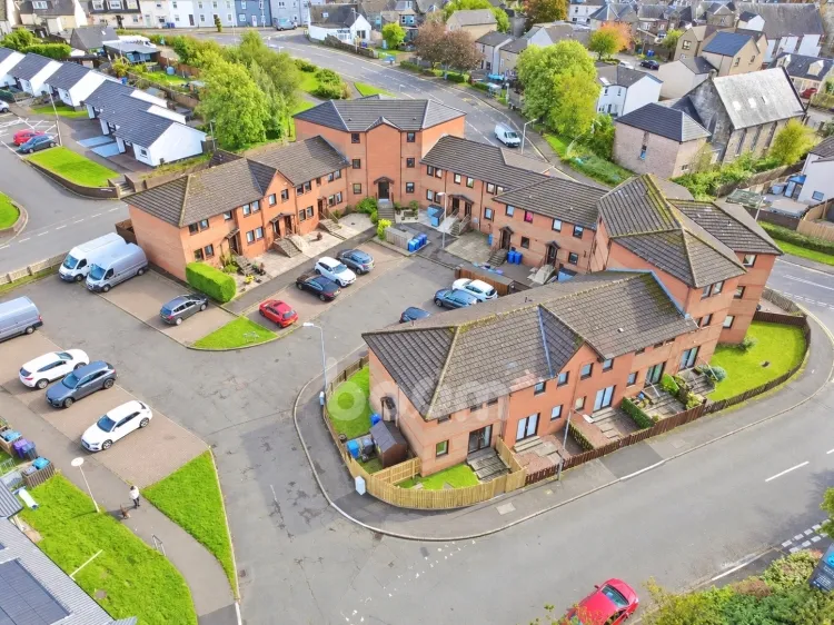 Medine Court, Beith, KA15, photo 9