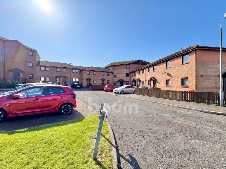 Medine Court, Beith, KA15, photo 7