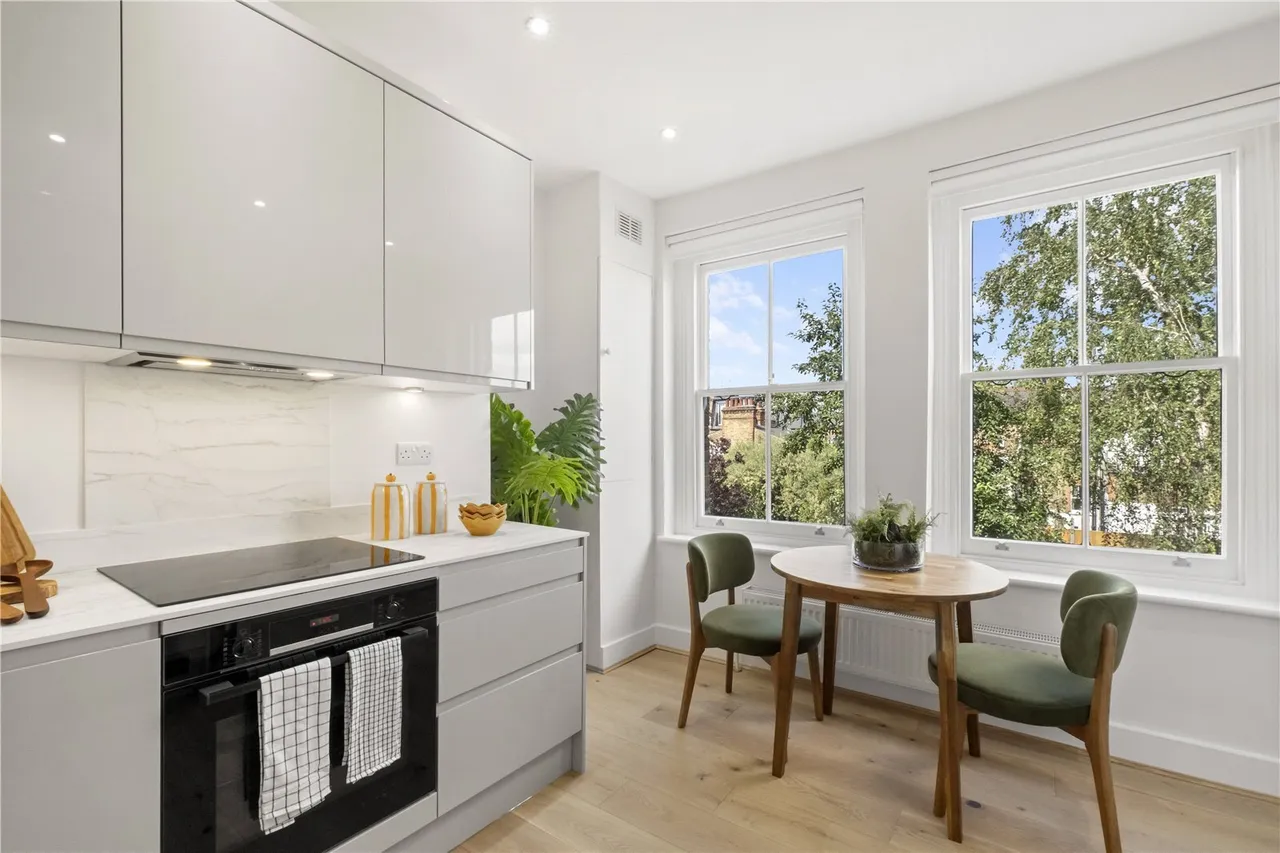 Moring Road, London, SW17, photo 3