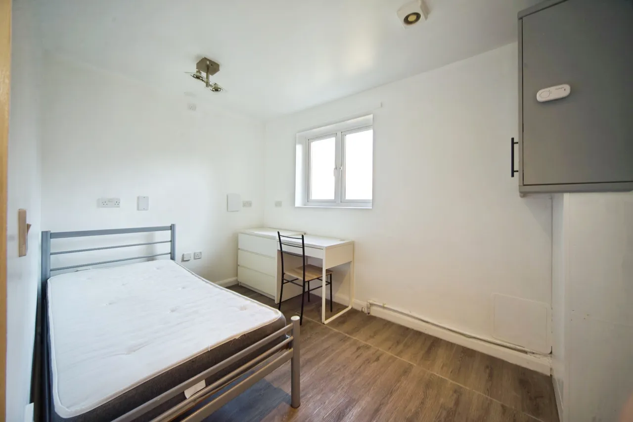 Glaucus Street, London, E3, photo 17